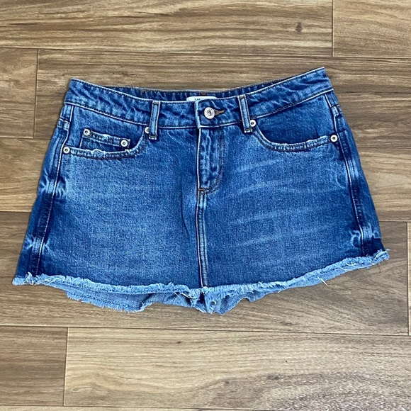 Zara Pants - Denim short / skirt